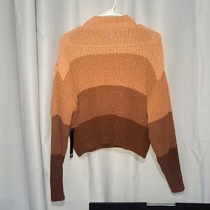 Crop sweater